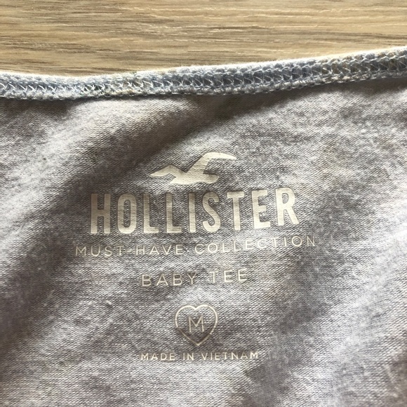 Hollister baby tee - Picture 2 of 2